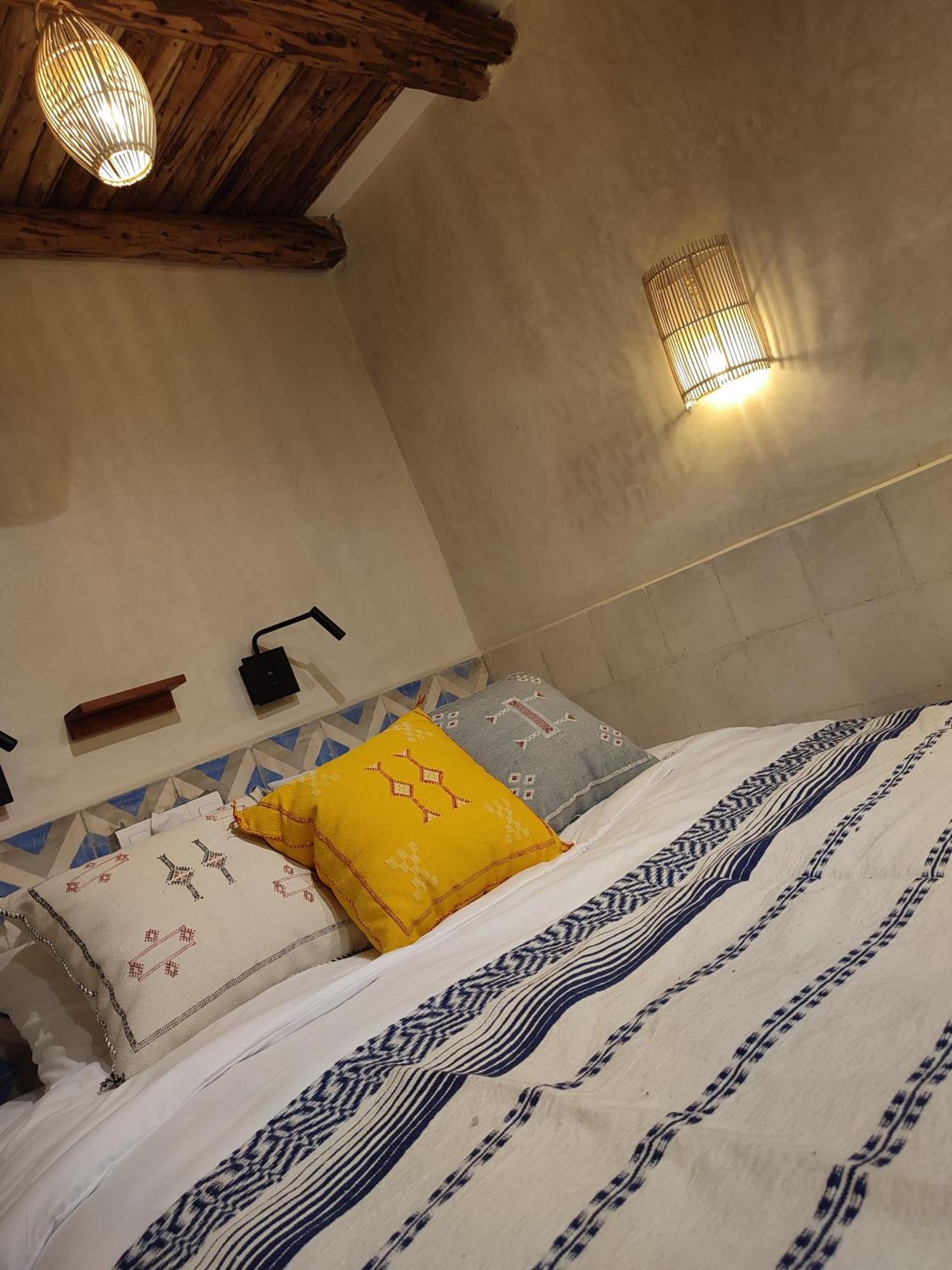 Private Room In Apartment Tov Taghazout Exterior photo